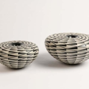 Abbildung von Maria Wieding-Kalz. Ballonvasen „Drehmomente“