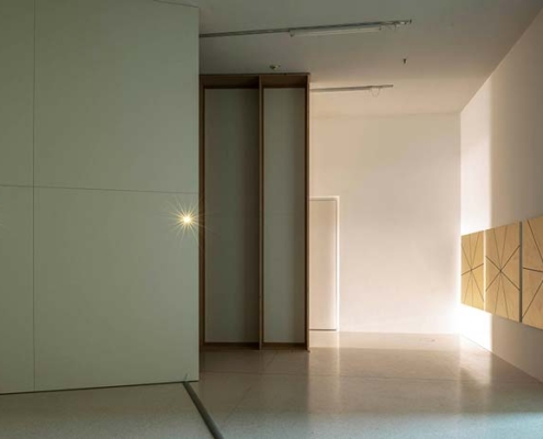 15.11.25–01.02.26<br>Westfälischer Kunstverein: Rosa Aiello – A Good Reputation Abbildung von Rosa Aiello. A Good Reputation. 2025. Installationsansicht Westfälischer Kunstverein