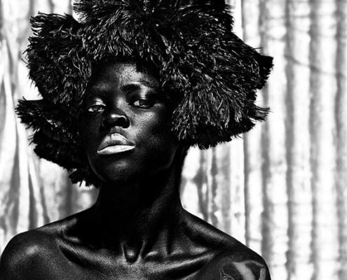 26.10.25–22.02.26<br>METTINGEN | Draiflessen Collection: Magische Frauen Abbildung von Zanele Muholi. Faniswa, Seapoint, Cape Town. 2016