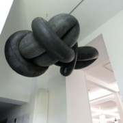 Abbildung von Michael Sailstorfer. Clouds 2010