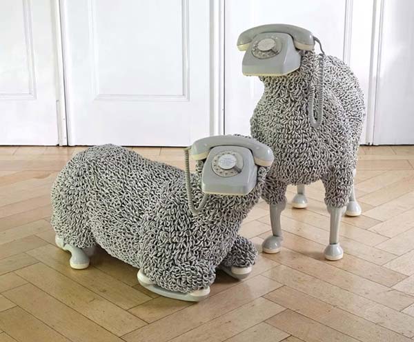 Jean-Luc Cornec. TribuT Telephon Sheep. 1992 Abbildung von Jean-Luc Cornec. TribuT Telephon Sheep. 1992