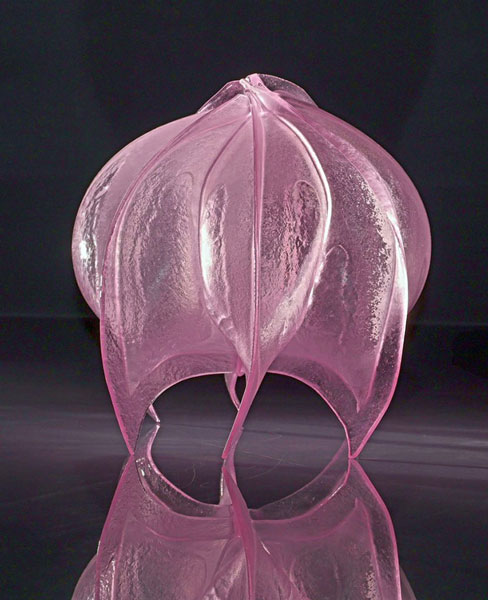 31.01.–21.06.26<br>COESFELD | Glasmuseum Lette: Neuerwerbungen 2025 Abbildung von Linda van Huffelen. Inflatable 61. 2023