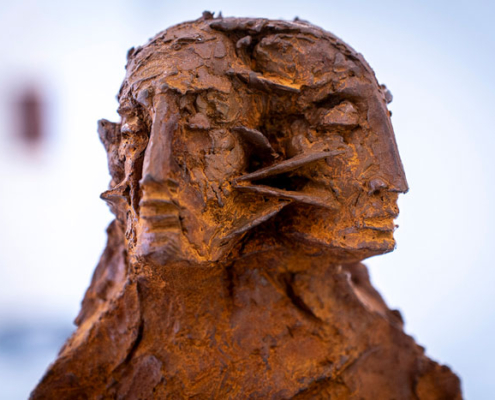 30.08.26–31.01.27<br>PADERBORN | Diözesanmuseum: Prophezeiungen – Wer deutet die Zeichen der Zeit? Skulptur „Kassandra“ von Thomas Duttenhoefer aus dem Jahr 2023, Kopf und Oberkörper einer weiblichen Figur in einer expressiv modellierten Oberfläche
